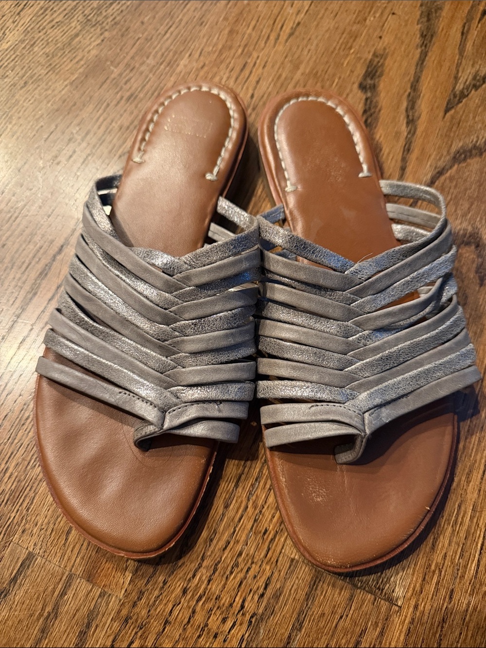 Johnston & Murphy Women’s Grey Strappy Slide Sandals sz 7.5 M
